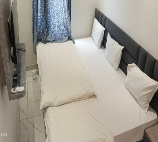 3-person-room